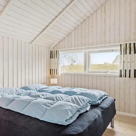 Beautiful Home In Haderslev With Wifi Хадерслев